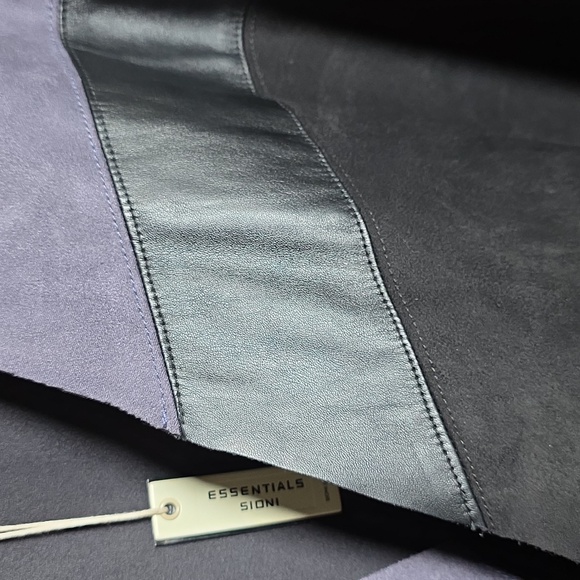 Essentials Sioni Faux Leather And Suede Wrap, Size S/M - Picture 4 of 10